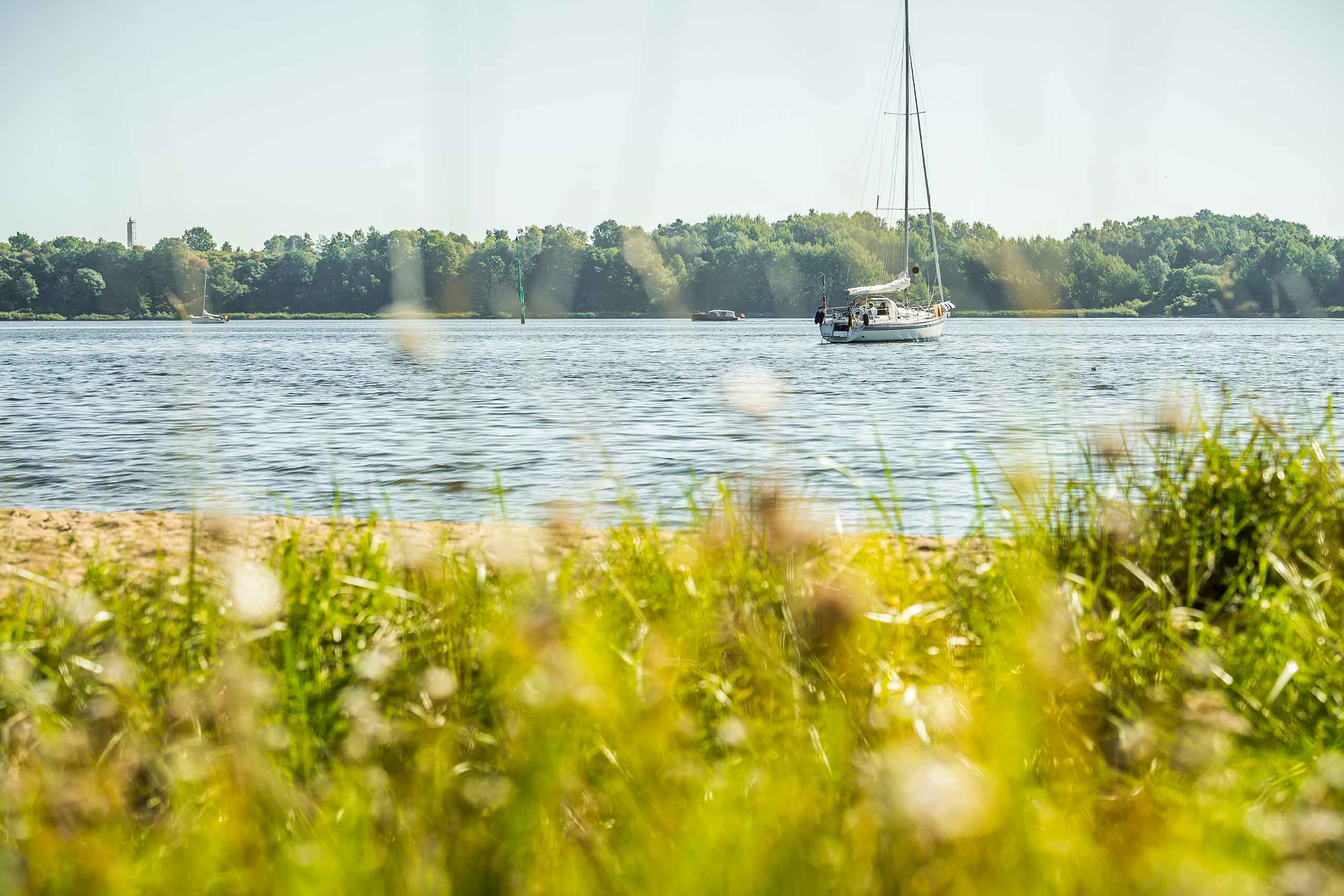 Boot auf dem Dummersdorfer Ufer